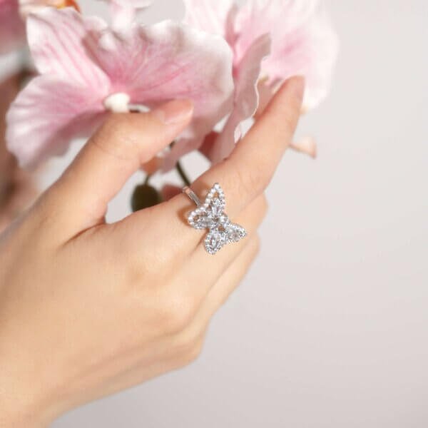 Full diamond butterfly adjustable open ring wearing effect